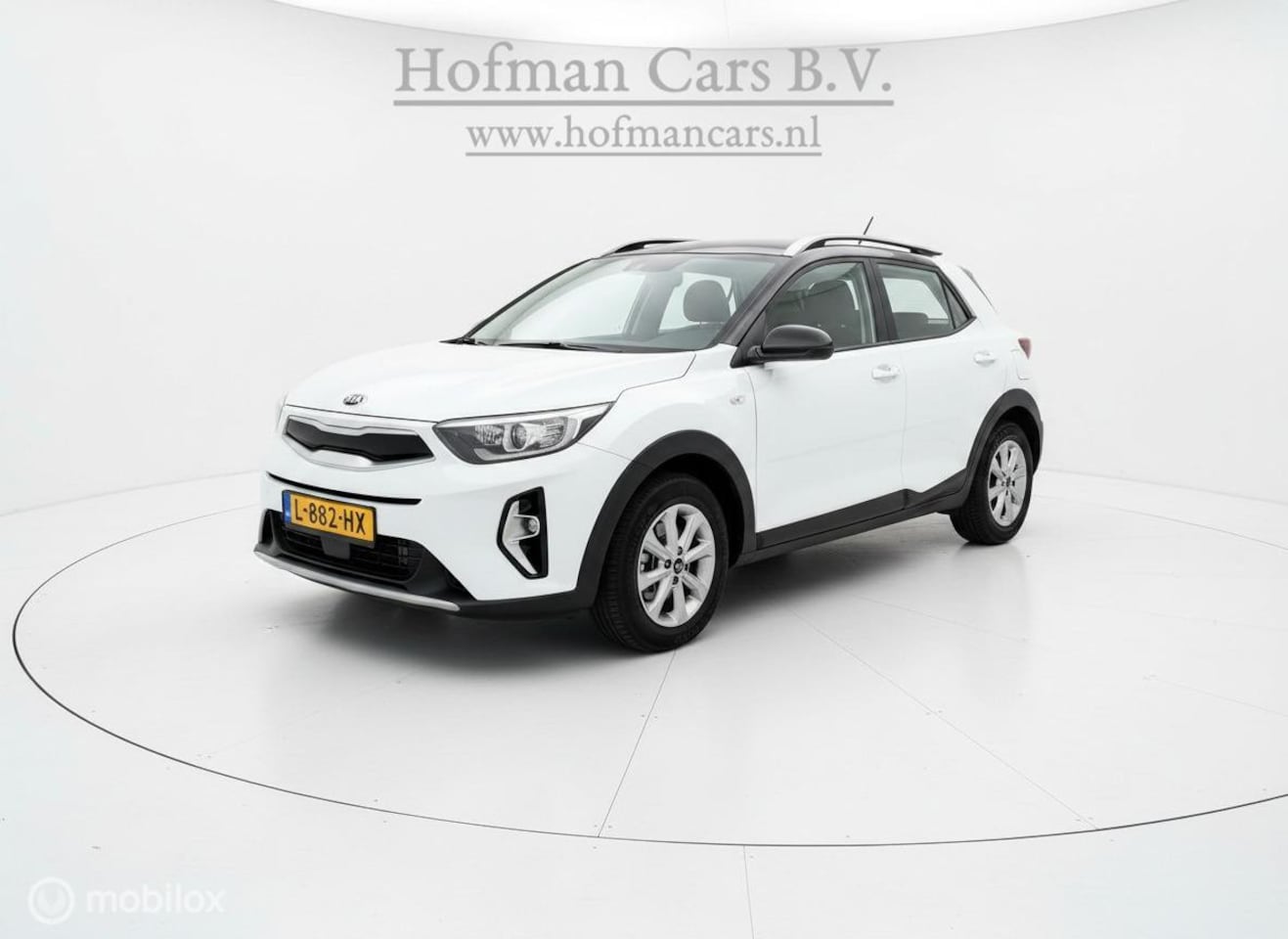 Kia Stonic - 1.0 T-GDi MHEV DynamicLine | Mild Hybrid | CarPlay | Camera | Trekhaak | NAP | NL AUTO - AutoWereld.nl