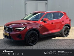 Volvo XC40 - 1.5 T4 Plug-in hybrid Ultimate Bright / Dealer onderhouden / All season banden / Glazen sc