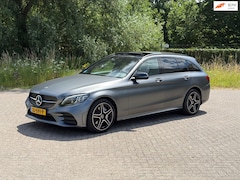 Mercedes-Benz C-klasse Estate - 200 AMG I PANO I DIGITAL DASH I NL AUTO I DEALER ONDH