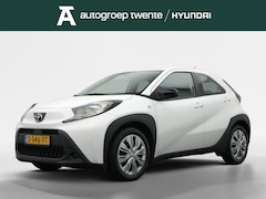 Toyota Aygo X - 1.0 VVT-i MT Play | Carplay navigatie | Camera | Cruise control