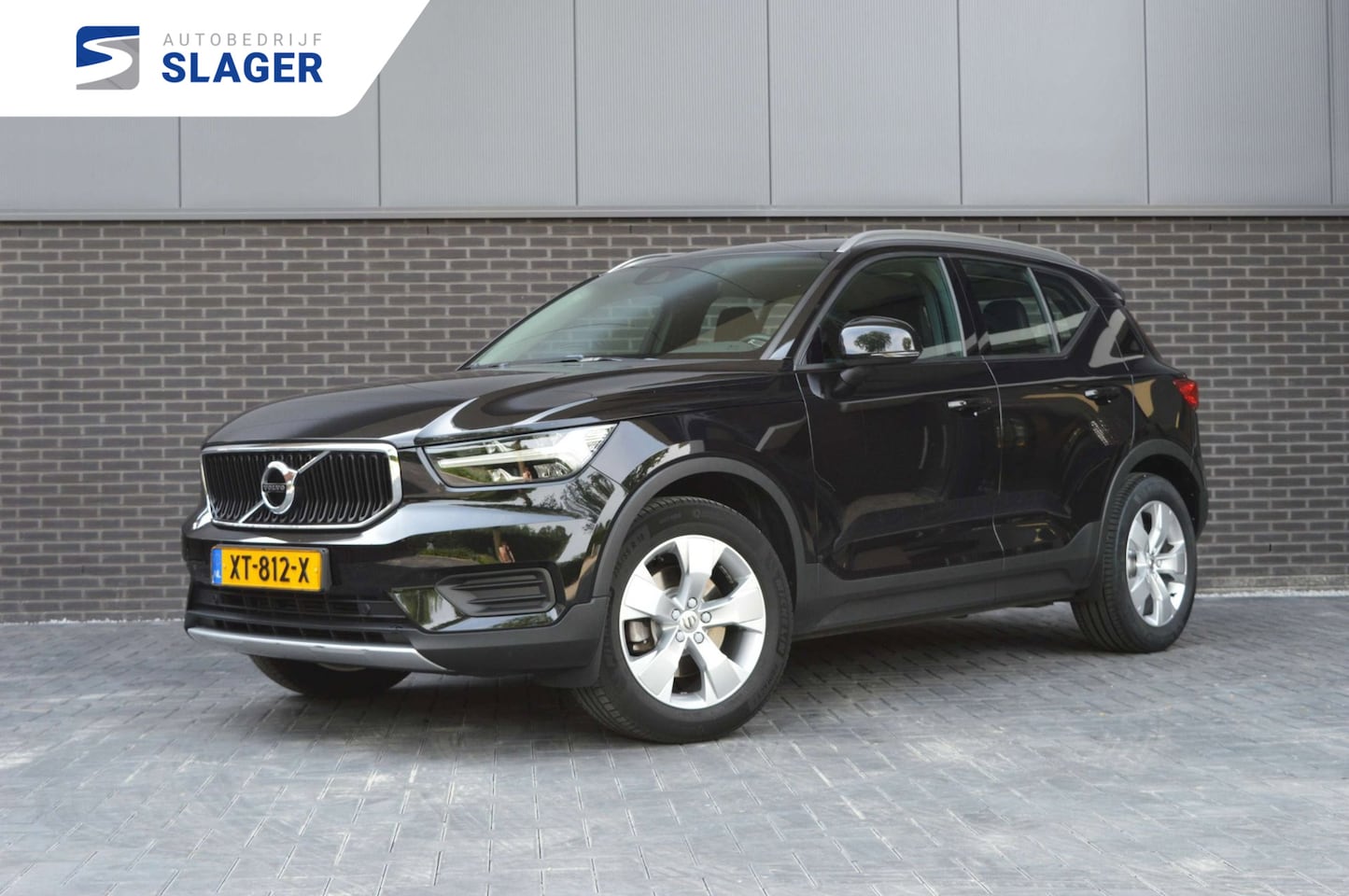 Volvo XC40 - 2.0 T4 Momentum 2.0 T4 Momentum - AutoWereld.nl