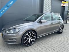 Volkswagen Golf - 1.0 TSI BUSINESS EDITION CONNECTED LED