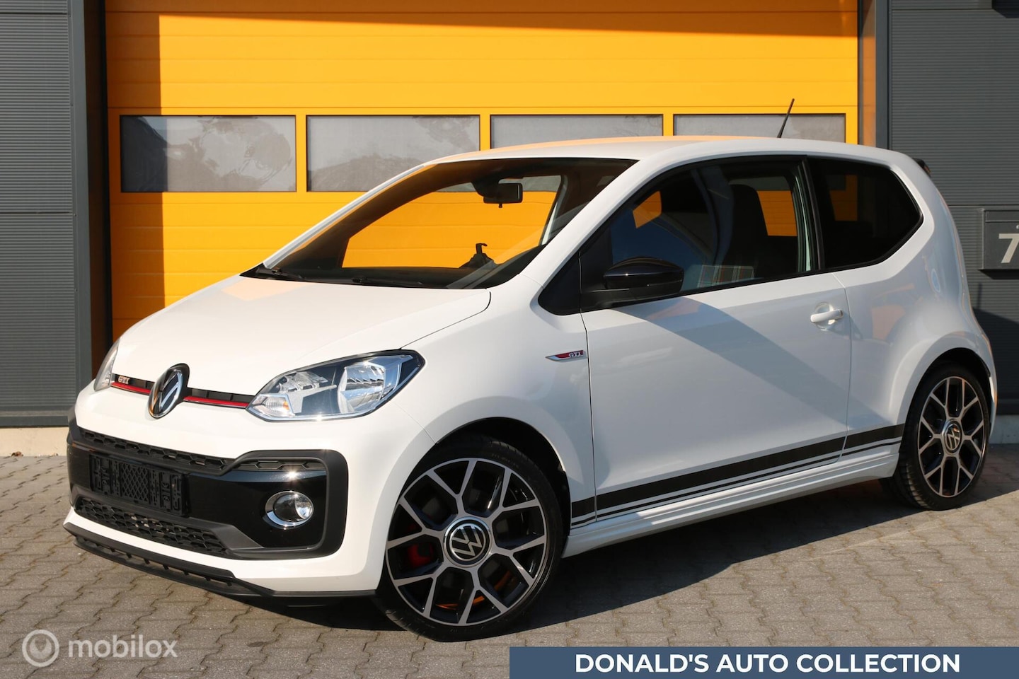 Volkswagen Up! - 1.0 TSI GTI|BTW|Bluetooth|12mnd Garantie - AutoWereld.nl