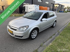 Opel Astra - 1.6 Cosmo airco