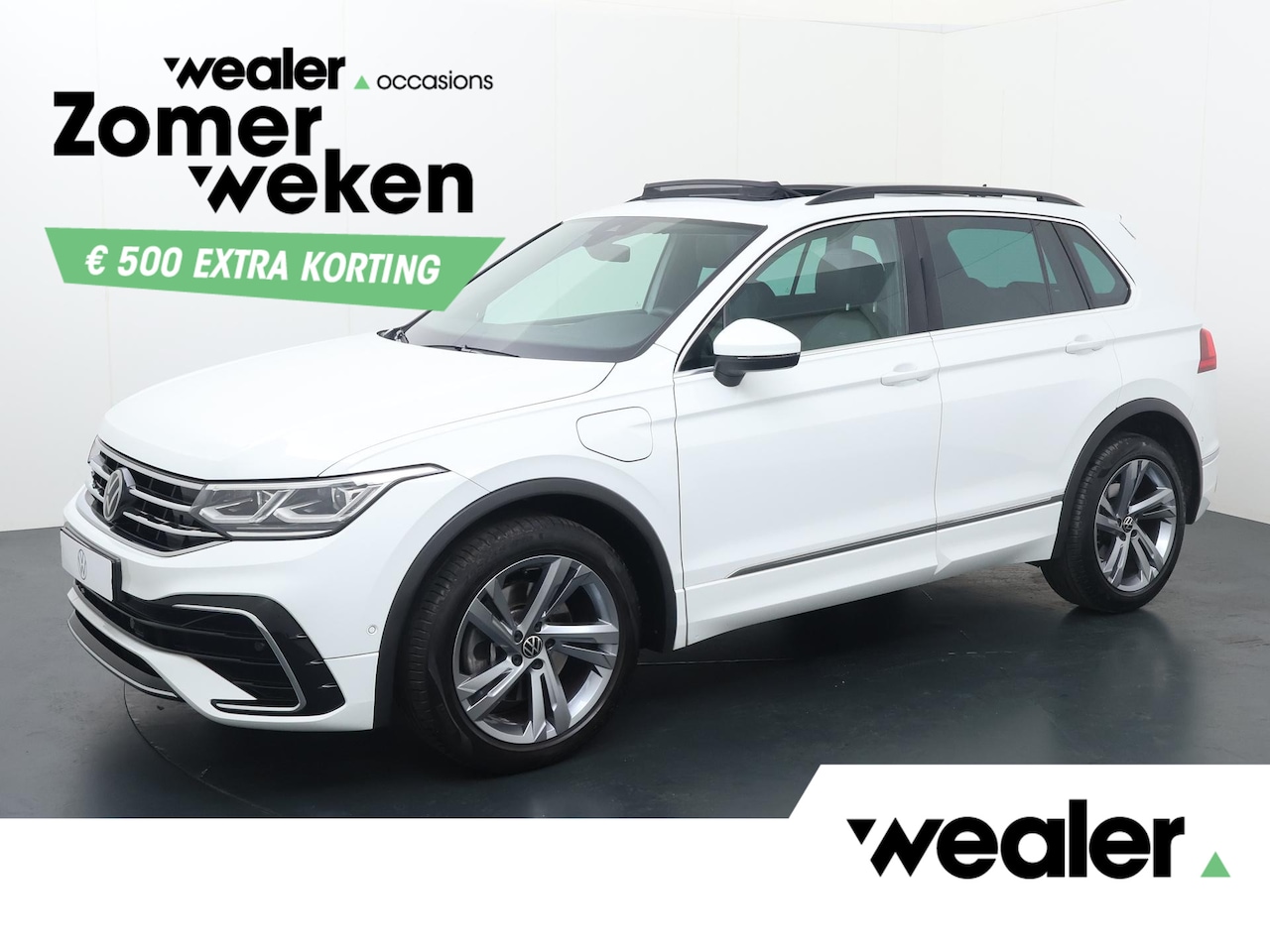 Volkswagen Tiguan - 1.4 TSI eHybrid R-Line Business+ | 245 PK | SoH 94% | Adaptive Cruise Control | Panoramada - AutoWereld.nl