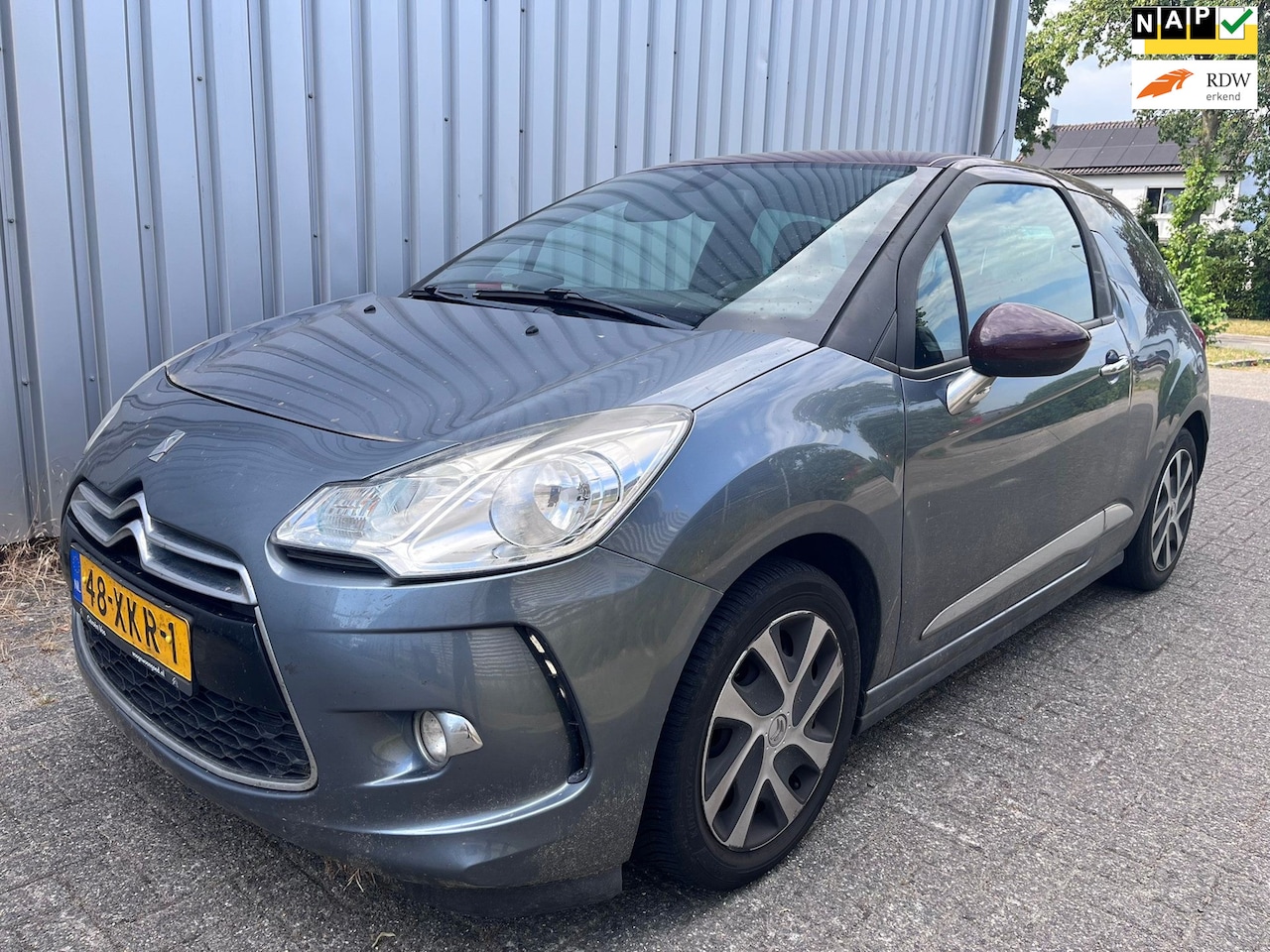 Citroën DS3 - 1.6 e-HDi So Chic 1.6 e-HDi So Chic/ NAVI/ 2012 - AutoWereld.nl