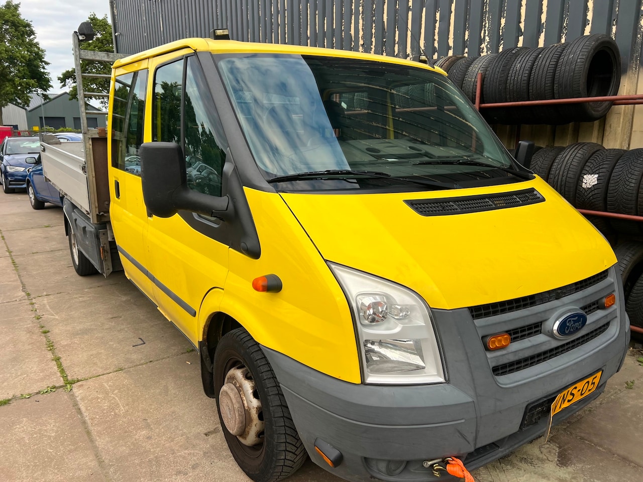 Ford Transit - 350L 2.4TDCI Kipper 127.724KM - AutoWereld.nl