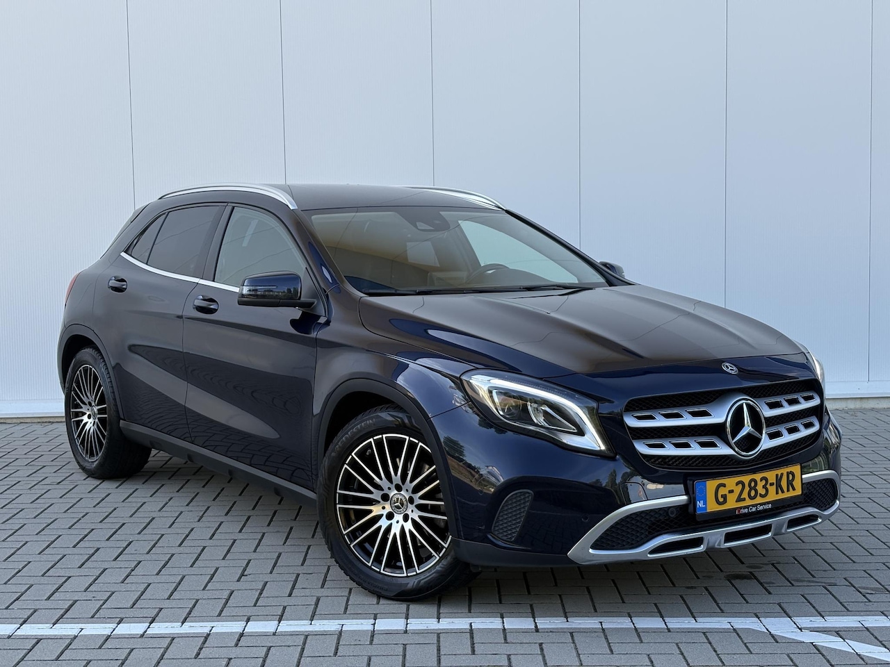Mercedes-Benz GLA-Klasse - 250 Premium Plus | CarPlay | Trekhaak | Memory | Stoelverwarming | 211 PK |