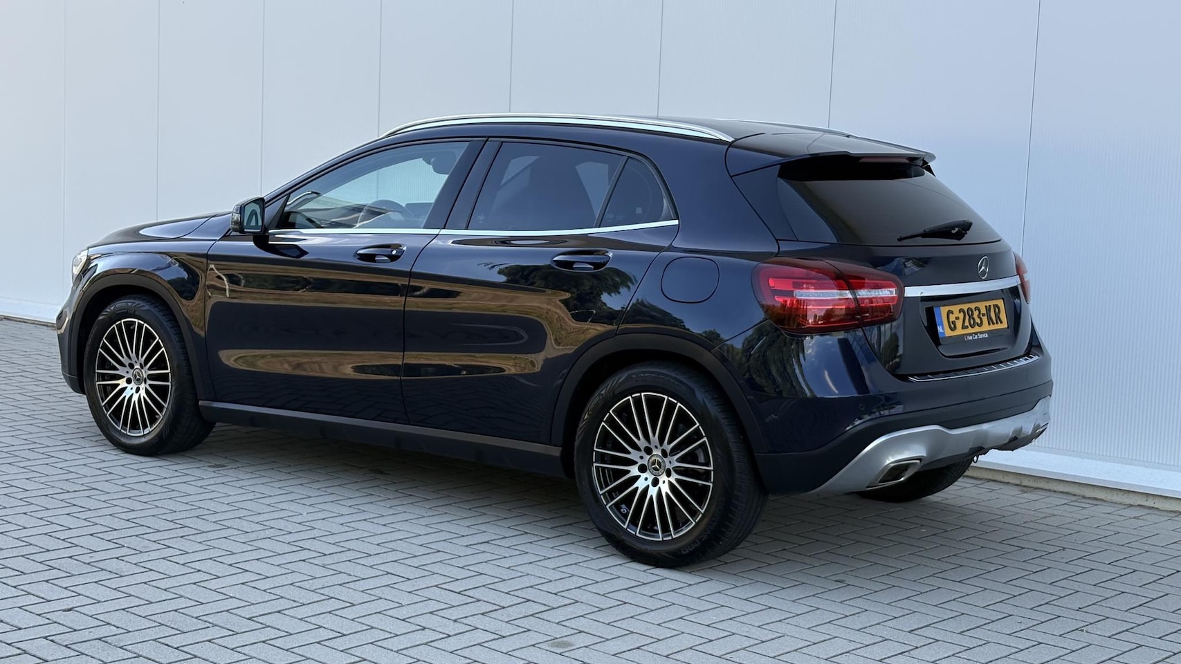 Mercedes-Benz GLA-Klasse - 250 Premium Plus | CarPlay | Trekhaak | Memory | Stoelverwarming | 211 PK |