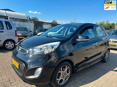 Kia Picanto - 1.0 CVVT ISG Design Edition LED/ AIRCO/ LM VELGEN/ LAGE KMSTAND