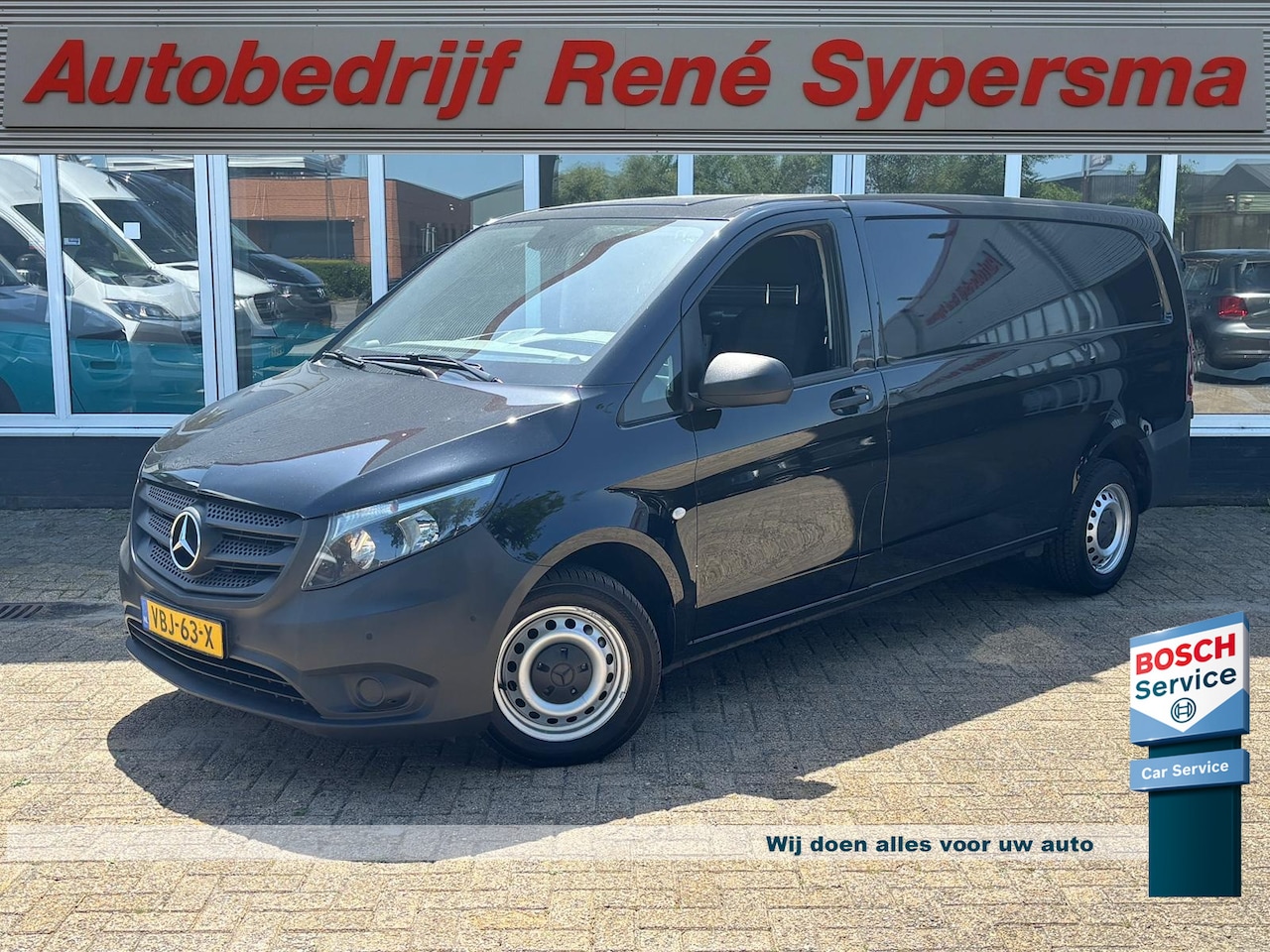 Mercedes-Benz Vito - 114 CDI Extra Lang | Achterruitrijcamera | Bluetooth | Navi | Cruise - AutoWereld.nl