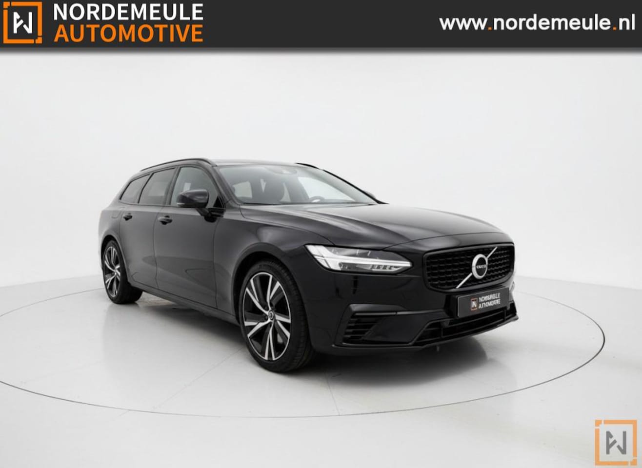 Volvo V90 - 2.0 T6 AWD R-Design 2.0 T6 AWD R-DESIGN, CARPLAY, AUT, TREKHAAK - AutoWereld.nl