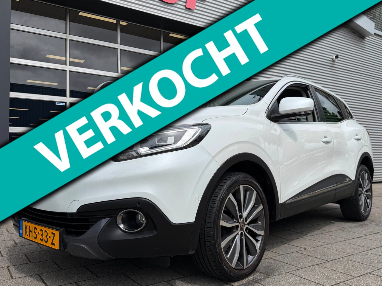 Renault Kadjar - 1.2 TCe Intens - Navigatie I Airco I LED I PDC I Sport pakket I 1/2 Leer I 98.099 KM - Dea - AutoWereld.nl
