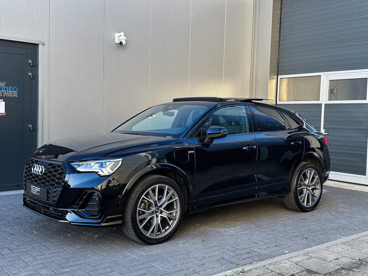 Audi Q3 Sportback - 45 TFSI e 3x S-Line Memory | Pano | 360 | Sfeer | ACC | 11/21 - AutoWereld.nl