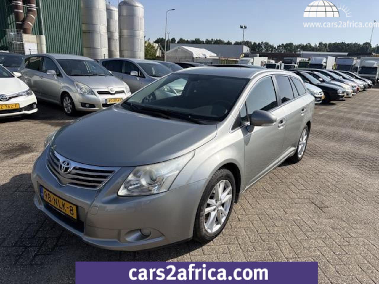 Toyota Avensis Wagon - 1.8 VVTi Executive Business 1.8 VVTi Executive Business - AutoWereld.nl