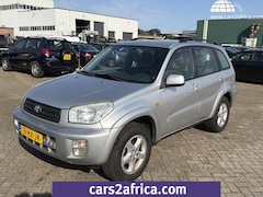 Toyota RAV4 - 2.0-16V VVT-i Sol