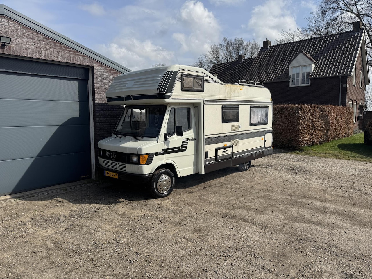 Mercedes-Benz Bestelwagen overig - 307 D lang/laag Nieuwe accu, APK nieuw - AutoWereld.nl