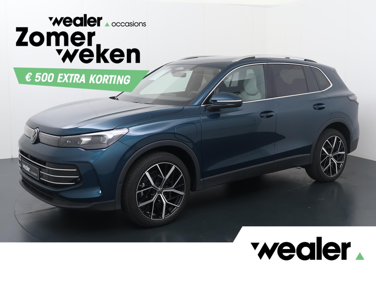 Volkswagen Tiguan - 1.5 eHybrid Life Edition | 204 PK | SoH 97% | Trekhaak | Panoramadak | Matrix LED | 360 gr - AutoWereld.nl