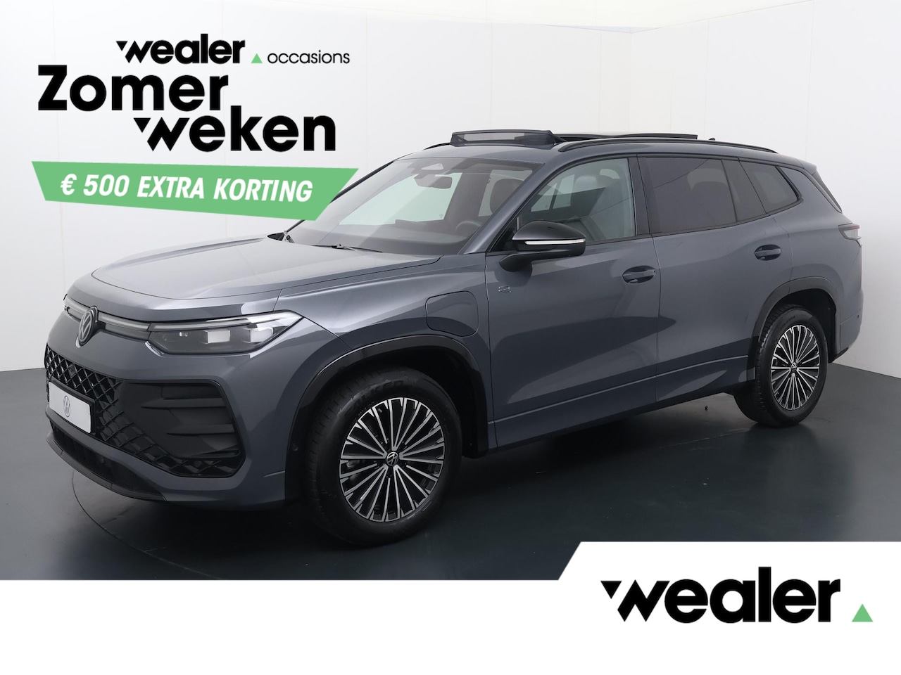 Volkswagen Tayron - 1.5 eHybrid R-Line Edition | 272 PK | SoH 100% | Trekhaak | Panoramadak | Head-up display - AutoWereld.nl