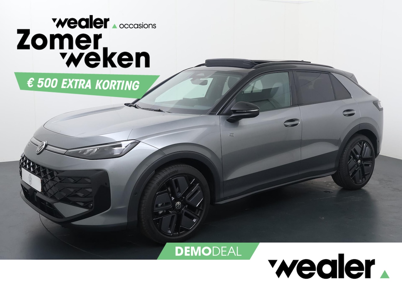 Volkswagen T-Roc - 1.5 eTsi 150pk R-Line First Edition | Panoramadak | LED Matrix | Elektr. achterklep | Harm - AutoWereld.nl
