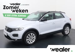 Volkswagen T-Roc - 1.5 TSI Sport | 150 PK | Adaptive cruise control | Apple Carplay/Android Auto | Keyless |