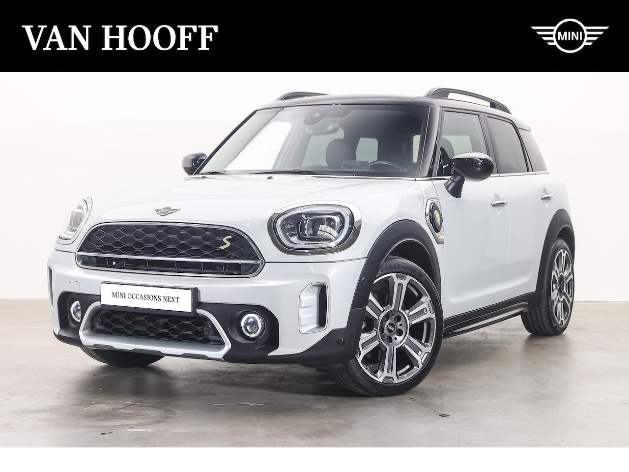 MINI Countryman - Cooper ALL4 Automaat / Comfortstoelen / Comfort Access / Achteruitrijcamera / Adaptieve LE - AutoWereld.nl