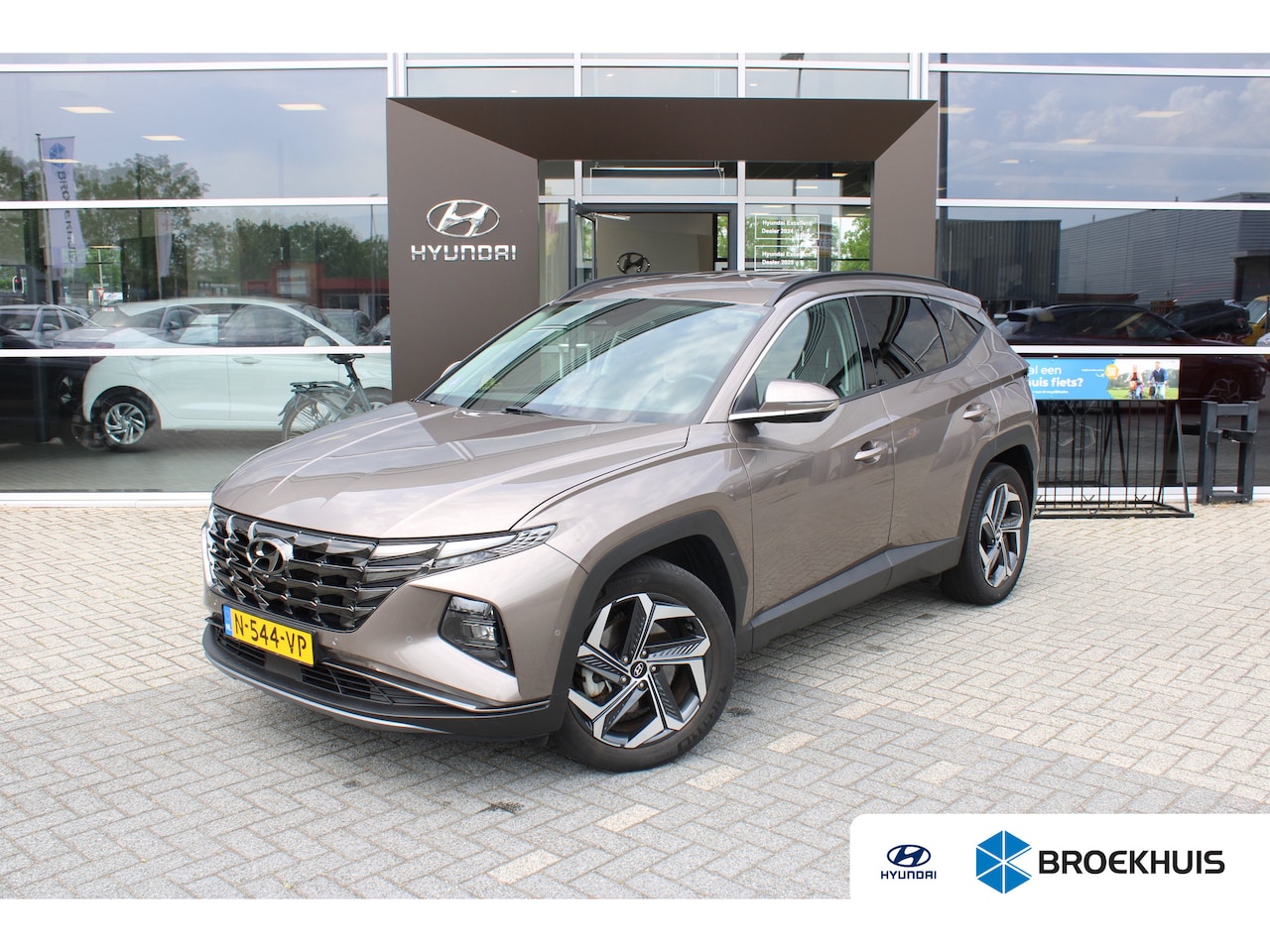 Hyundai Tucson - 1.6 T-GDI HEV Premium | Trekhaak | | Achterbank verwarmd | Achteruitrij assistent | Airco - AutoWereld.nl