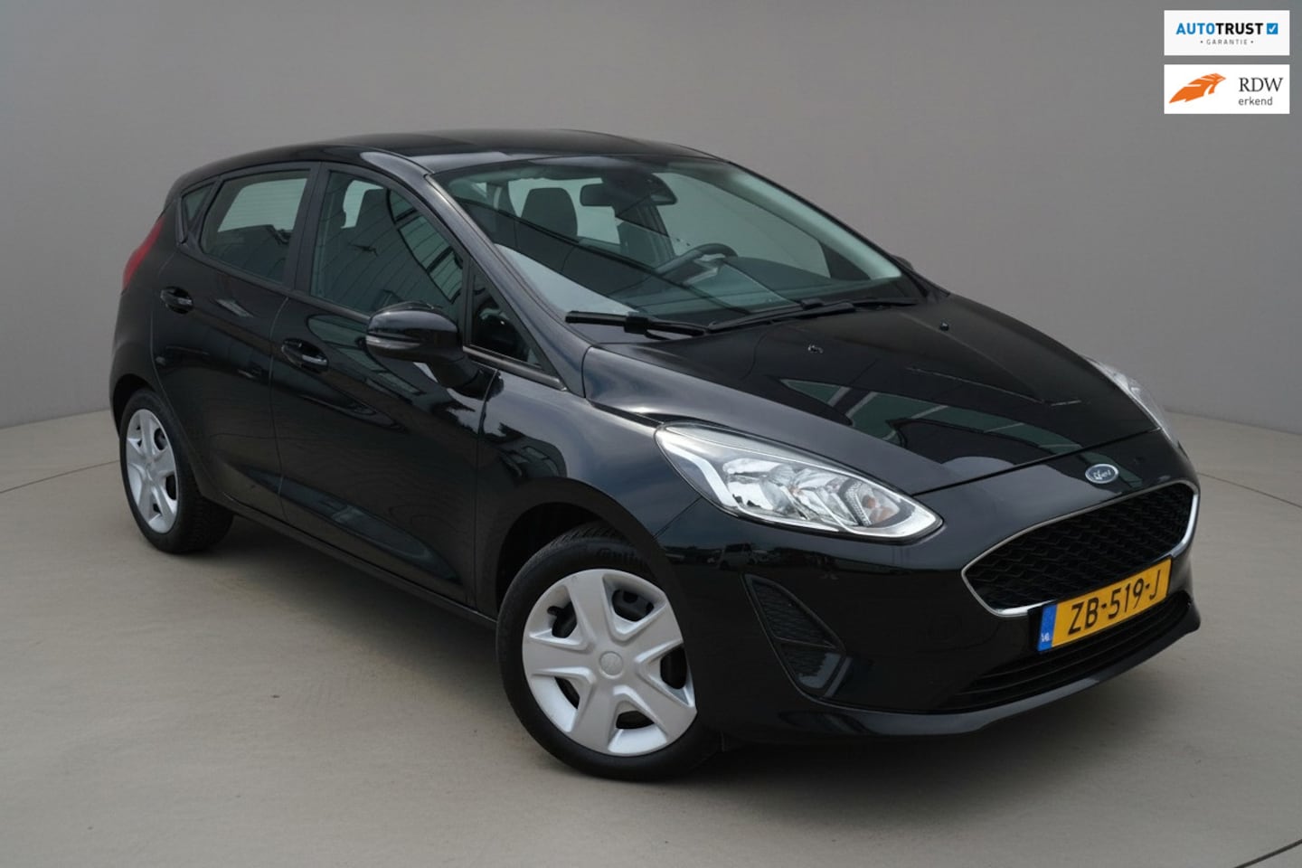 Ford Fiesta - Airco|Bluetooth|Trekhaak|1e eigenaar! - AutoWereld.nl