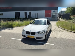 BMW 1-serie - 116i M PAKKET BOMVOL WIT 2011