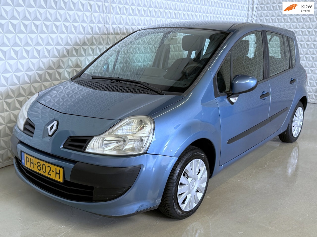 Renault Grand Modus - 1.2-16V Authentique AIRCO / 176.000km (2009) - AutoWereld.nl