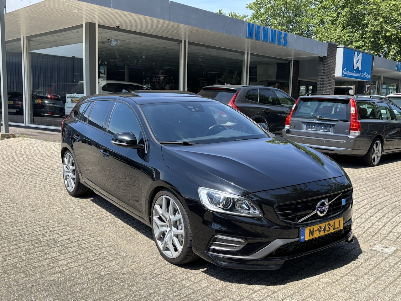 Volvo V60 - 3.0 T6 AWD 350pk Polestar Schuifdak - AutoWereld.nl