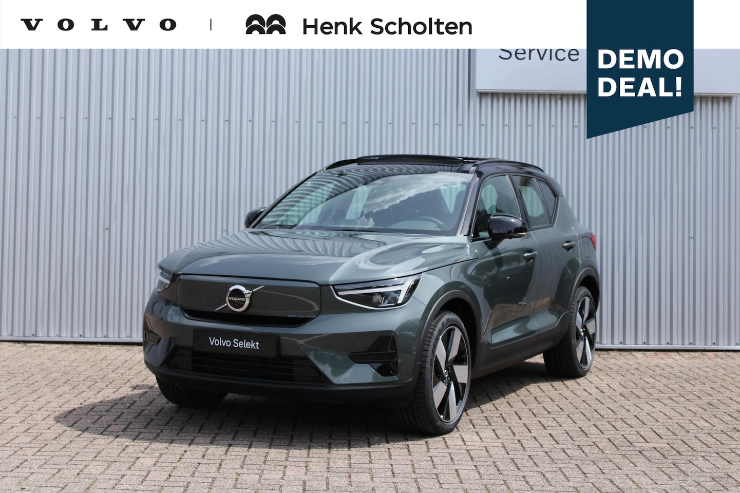 Volvo EX40 - Single Motor Extended Range Plus Europa 82 kWh | Panorama dak| Harman Kardon| 360 graden C - AutoWereld.nl