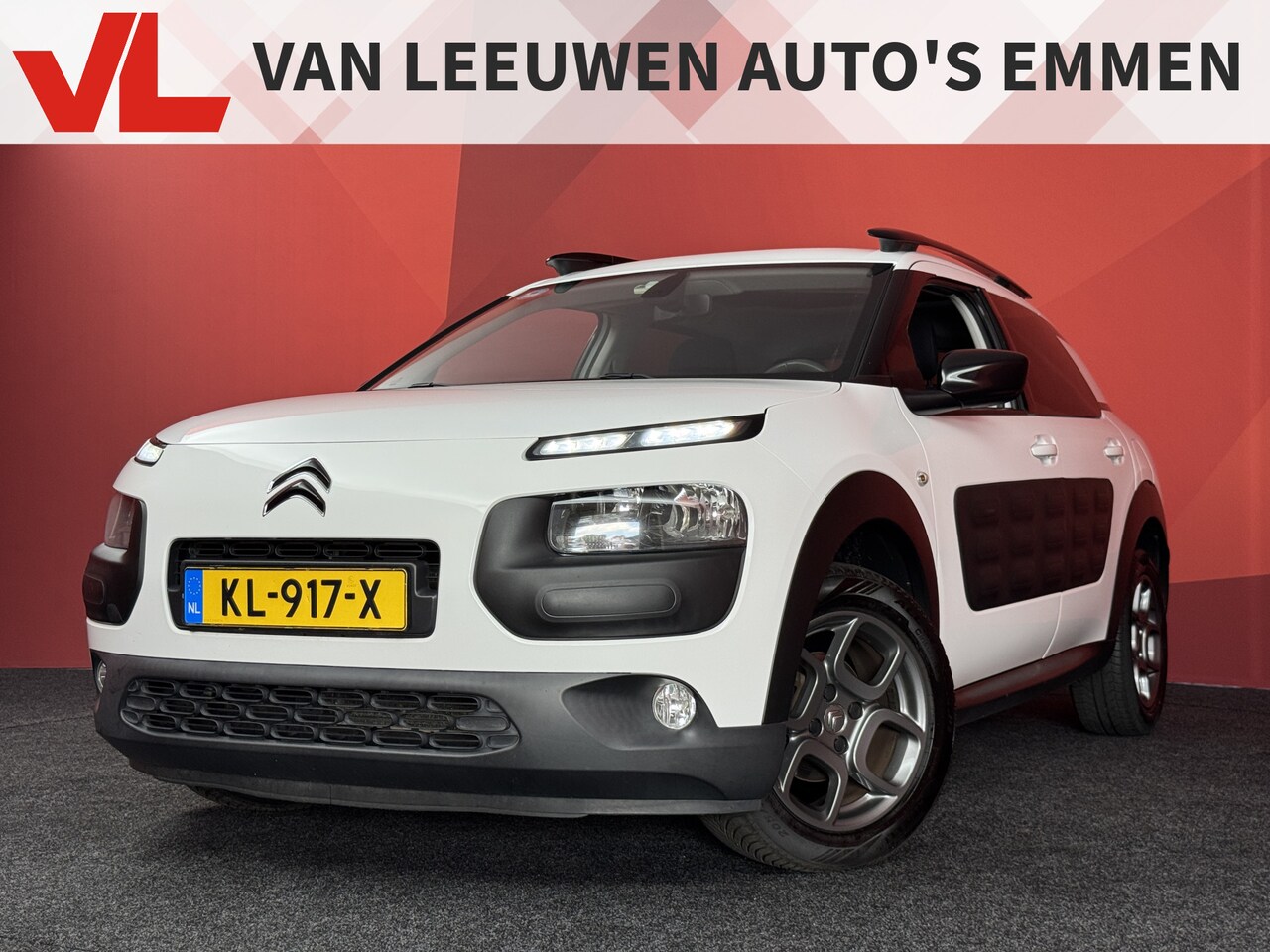 Citroën C4 Cactus - 1.2 PureTech Shine  | Navigatie | Camera | Panorama | APK 31-10-2026 - AutoWereld.nl