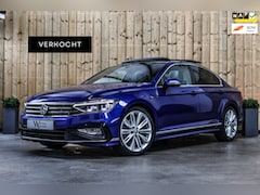 Volkswagen Passat - 1.5 TSI R-Line *Pano*Dynaudio*360 Camera*Keyless*Leder