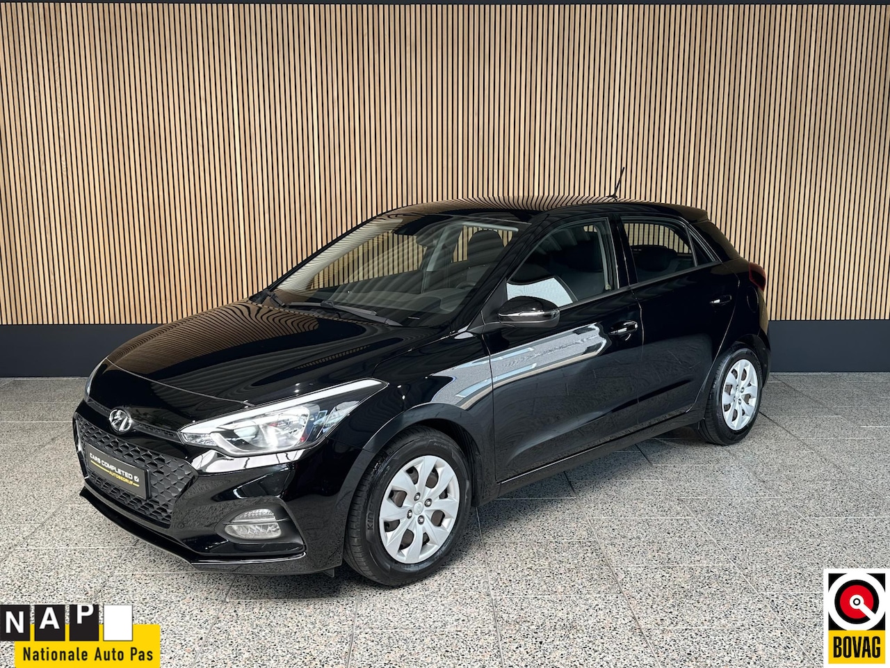 Hyundai i20 - 1.0 T-GDI i-Motion NL auto | Trekaak | Carplay | Camera - AutoWereld.nl