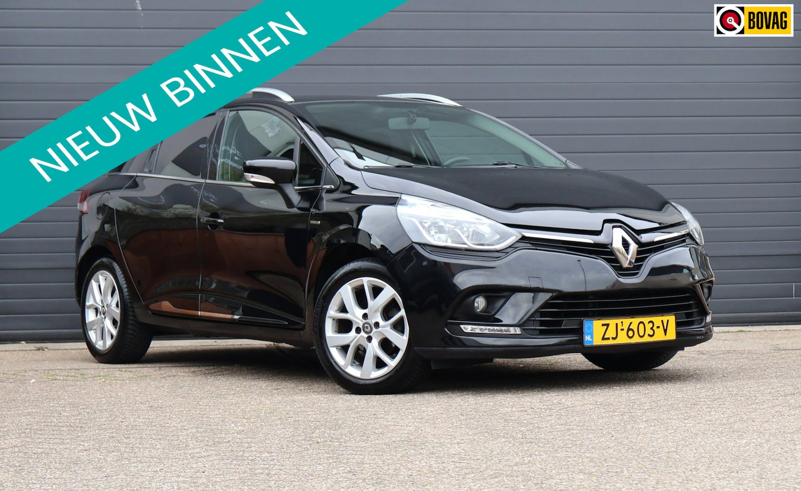 Renault Clio Estate - 0.9 TCe Limited Airco/Navi/PDC/Cruise - AutoWereld.nl