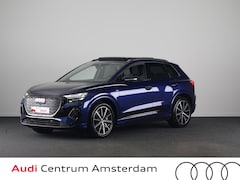 Audi Q4 e-tron - 45 S edition Competition 82 kWh 286 pk | Panoramadak | Achteruitrijcamera | Apple Carplay