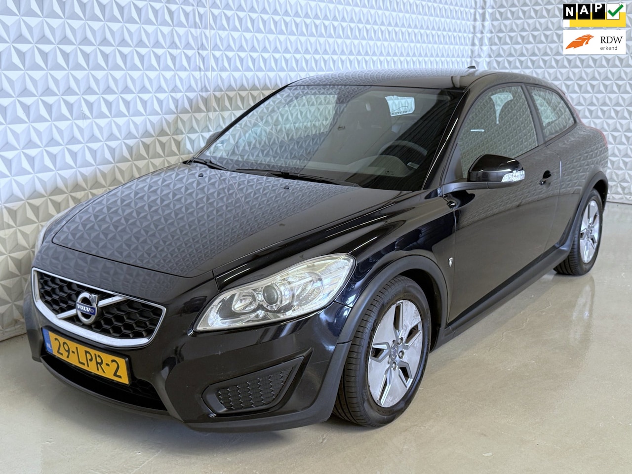 Volvo C30 - 1.6D S/S EURO-5 én tot 07-2027 APK! (2010) - AutoWereld.nl