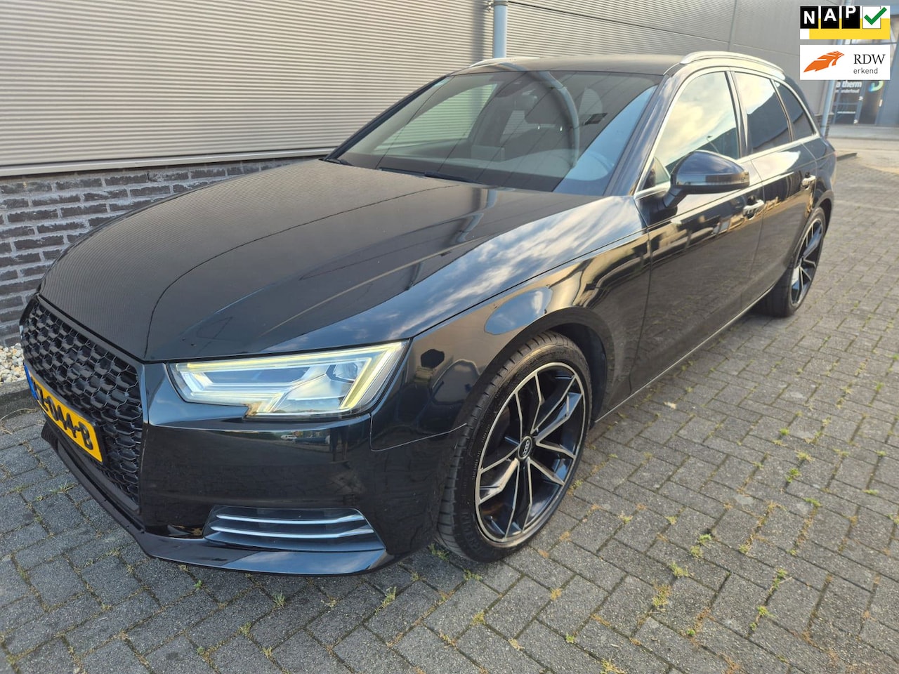 Audi A4 Avant - 1.4 TFSI Lease Edition - NAP - APK tot 17-6-2027 - AutoWereld.nl