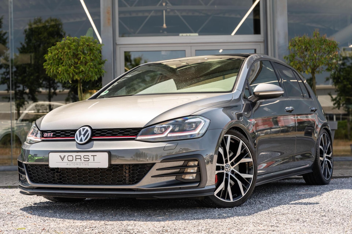 Volkswagen Golf - 2.0 TSI GTI Performance Pano Standkachel Vol - AutoWereld.nl