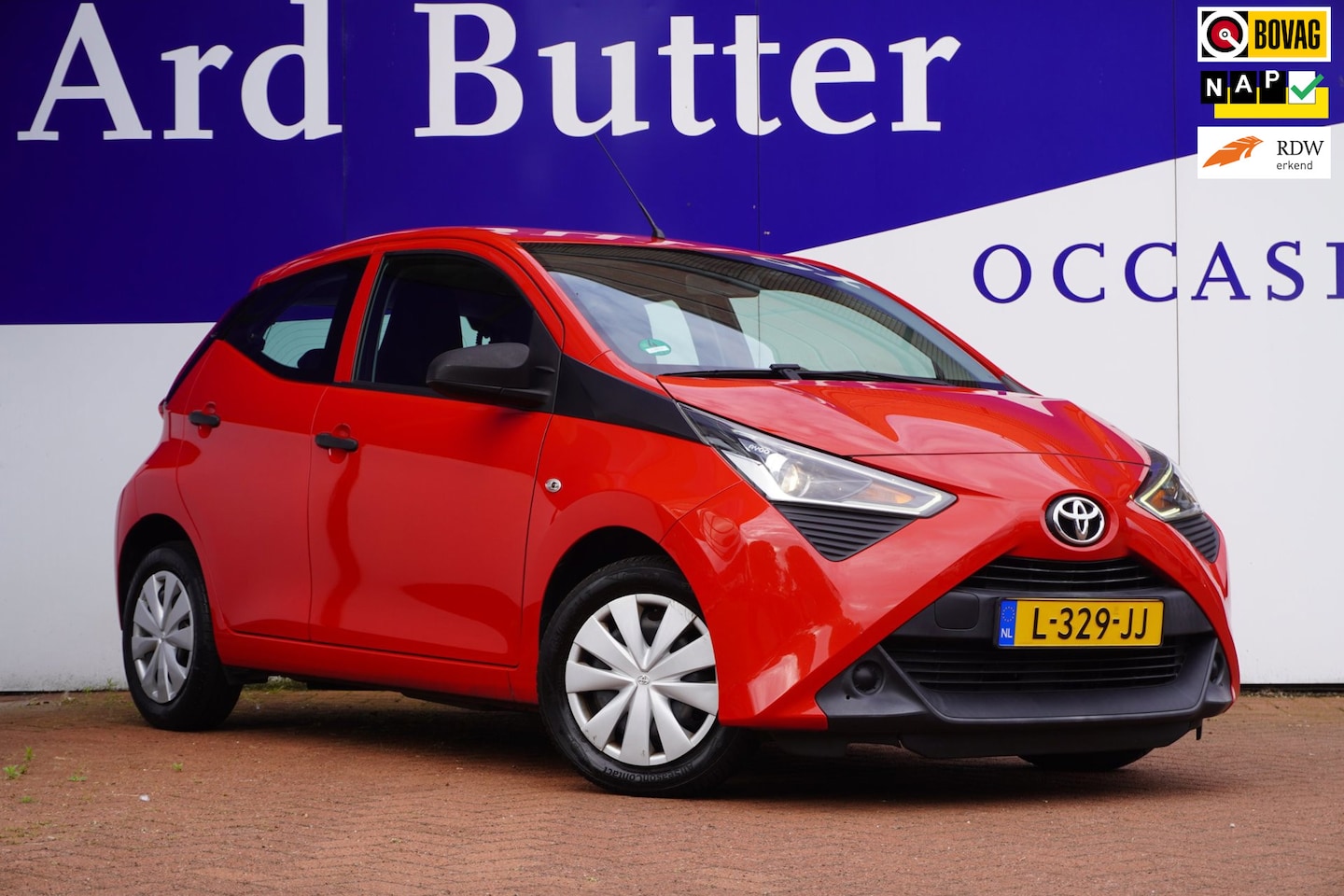 Toyota Aygo - 1.0 VVT-i x-fun+Airco+Elek-Pakket+Led+multi-stuurwiel ORIG/NL DEALER = SUPER PRIJS !! - AutoWereld.nl