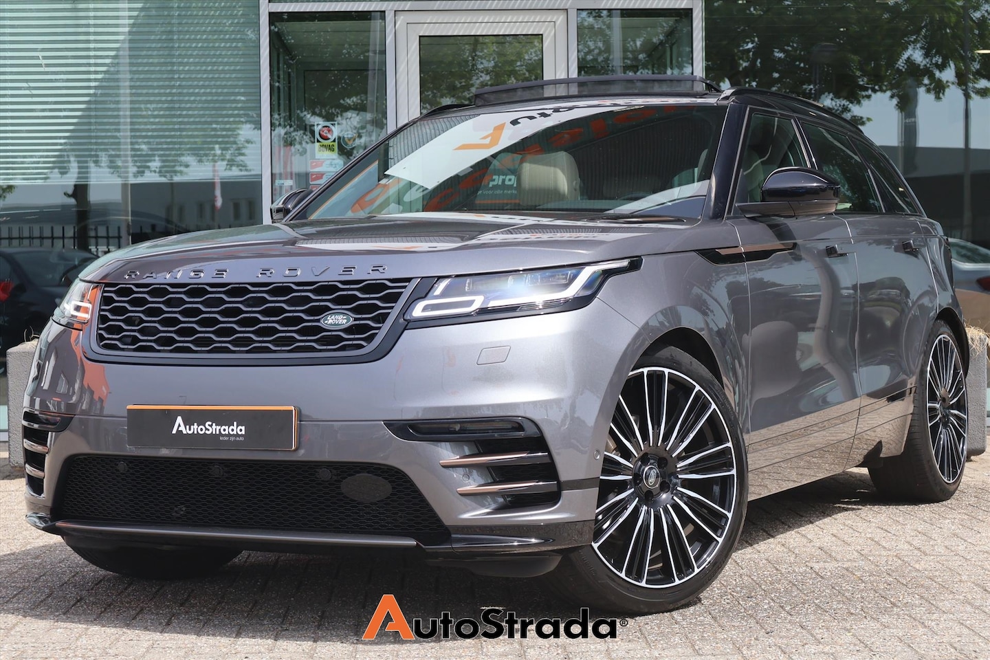 Land Rover Range Rover Velar - 2.0 300pk AWD R-Dynamic HSE I Pano I Trekhaak I Meridian audio | Camera | Carplay | - AutoWereld.nl