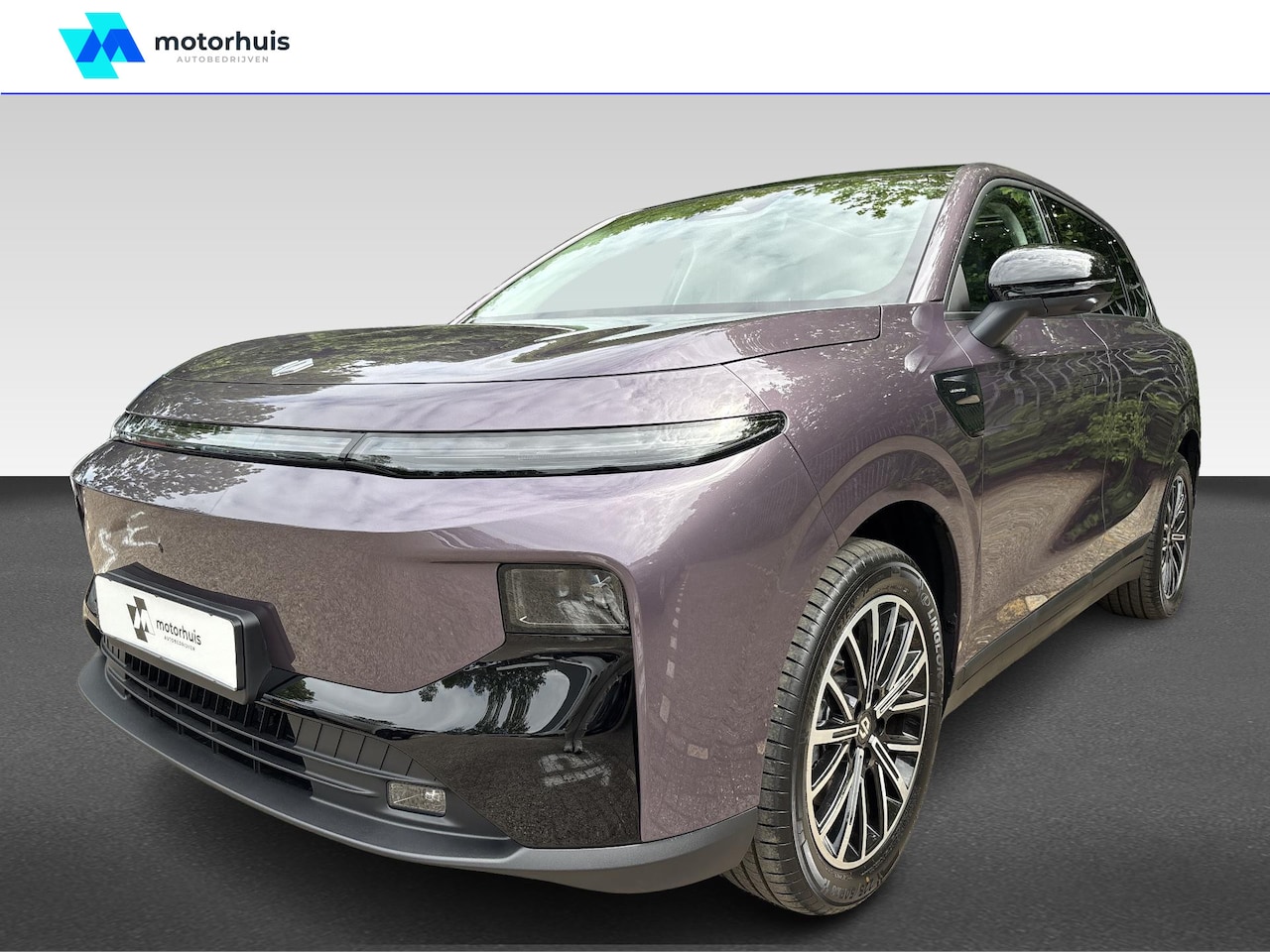 Leapmotor B10 - Design ProMax 67.1 kWh | Achterbank in delen neerklapbaar | Achteropkomend verkeer waarsch - AutoWereld.nl