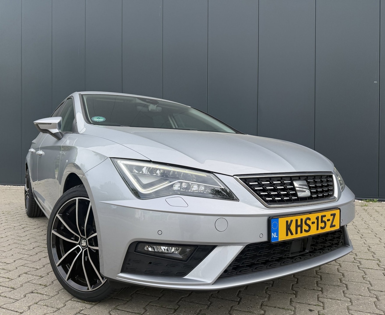 SEAT Leon - 1.4 TSI Xcellence 2018 | LED | ACC | 18'' - AutoWereld.nl