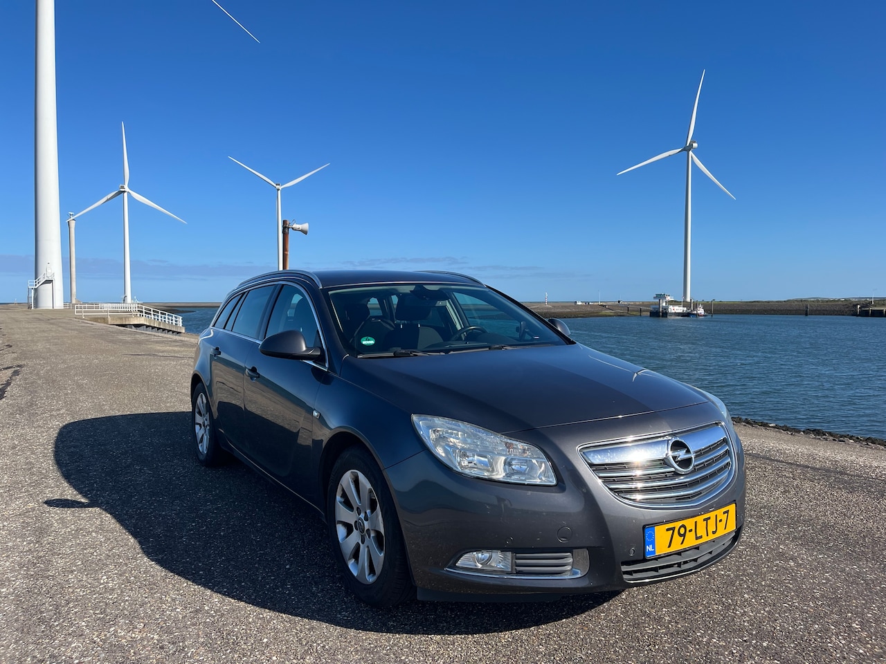 Opel Insignia Sports Tourer - 1.6 T Edition - AutoWereld.nl