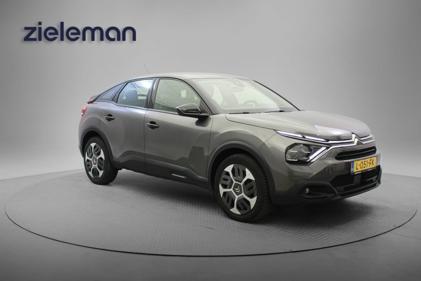 Citroën C4 - 1.2 Puretech Feel Edition - Carplay, Cruise - AutoWereld.nl