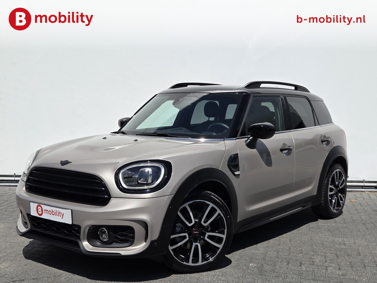 MINI Countryman - 1.5 Cooper John Cooper Works Trekhaak 1500kg NL Auto! | Leer | Achteruitrijcamera | Elektr - AutoWereld.nl