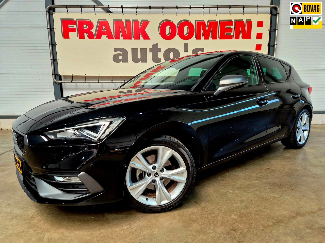SEAT Leon - 1.5 TSI 150PK FR Launch Edition + LED|Trekhaak|Sfeerverl.|Adaptive cruise|Park assist|Clim - AutoWereld.nl