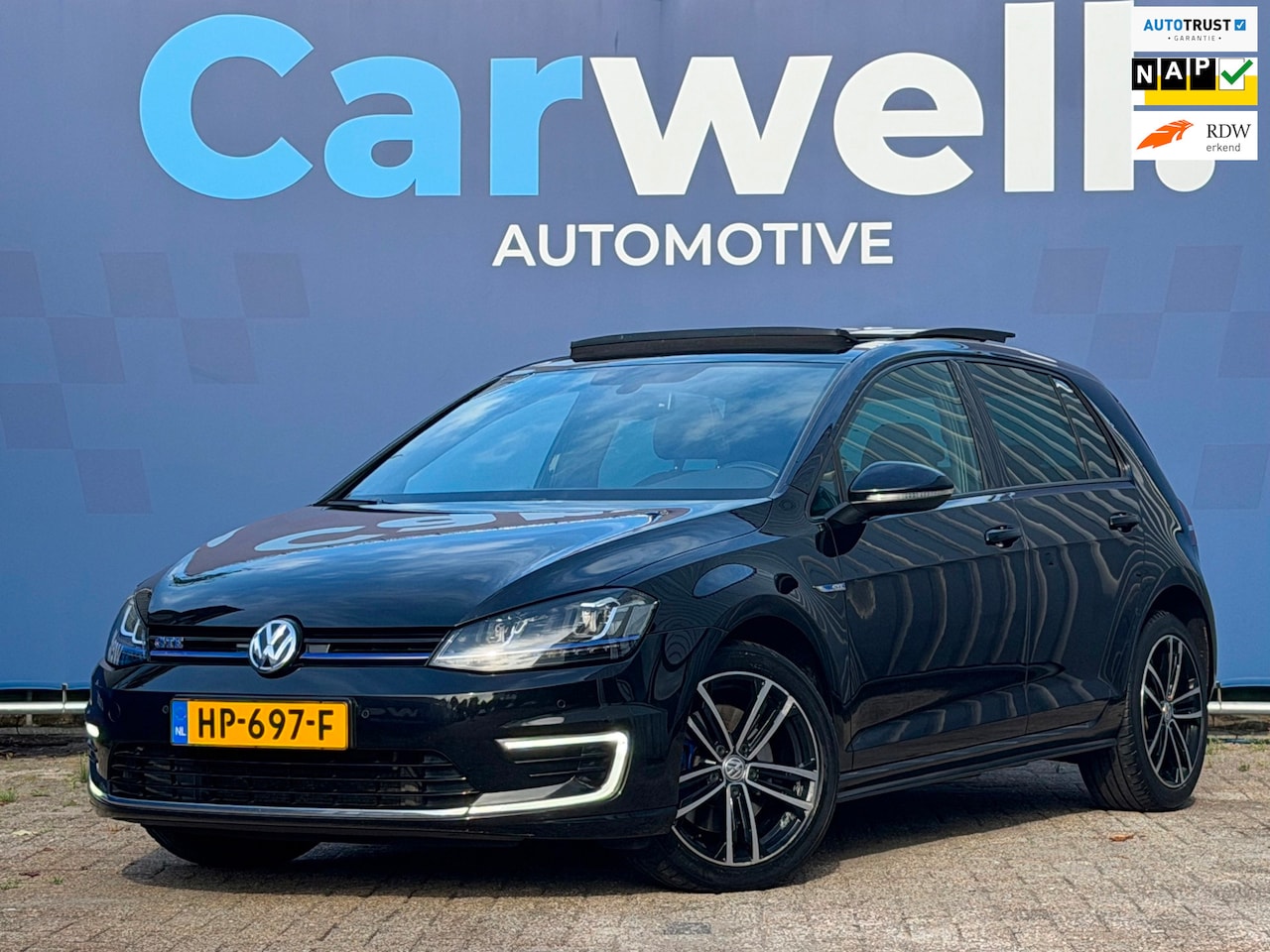 Volkswagen Golf - 1.4 TSI GTE|Navi|Pano|Camera|Climate|Keyless|Cruise|PDC V+A|LMV|Apk tot 24-12-2026| - AutoWereld.nl