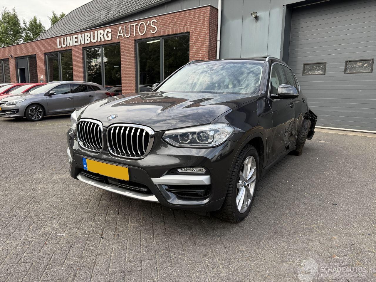 BMW X3 - xDrive30i High Executive AUTOMAAT PANORAMADAK (SUV 5-dr.) - AutoWereld.nl